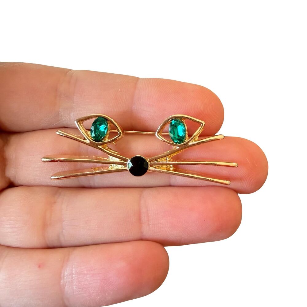 Vintage Jewelry Green Eyed Cat Brooch Cat Pin